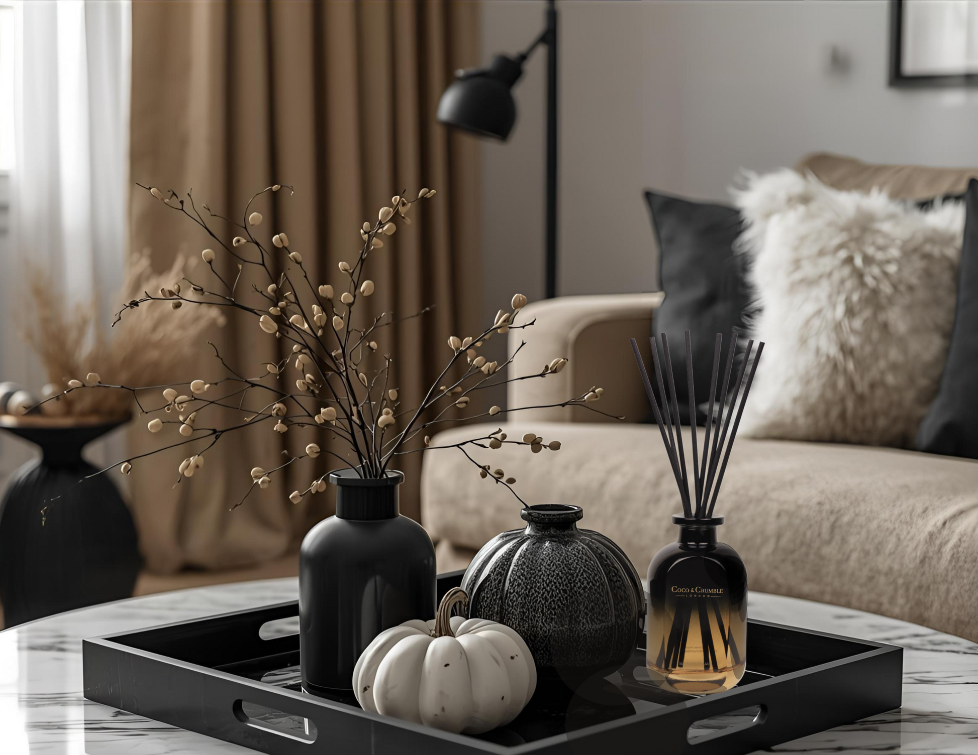 COCO_AND_CRUMBLE_LONDON_-_HOME_FRAGRANCE_-_LUXURY_REED_DIFFUSERS_-_HANDMADE_CANDLES_IN_LONDON_-_HARRODS_CANDLES_-_SELFRIDGES_CANDLES_-_ROOM_SCENTS_IN_LONDON_-_STRONG_REED_DIFFUSERS